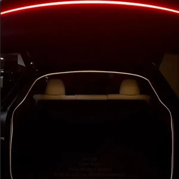 트렁크 간접조명